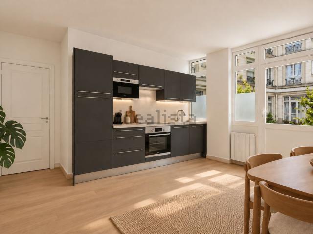 Appartement, Léon Blum Folie Regnault, Paris