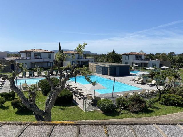 Appartement, Lecci