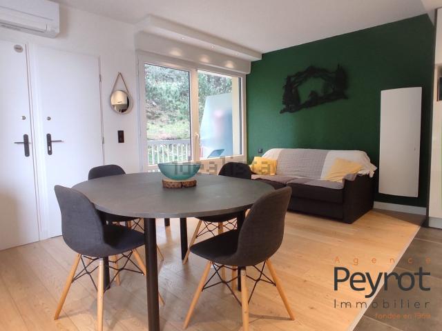Appartement, Les Angles