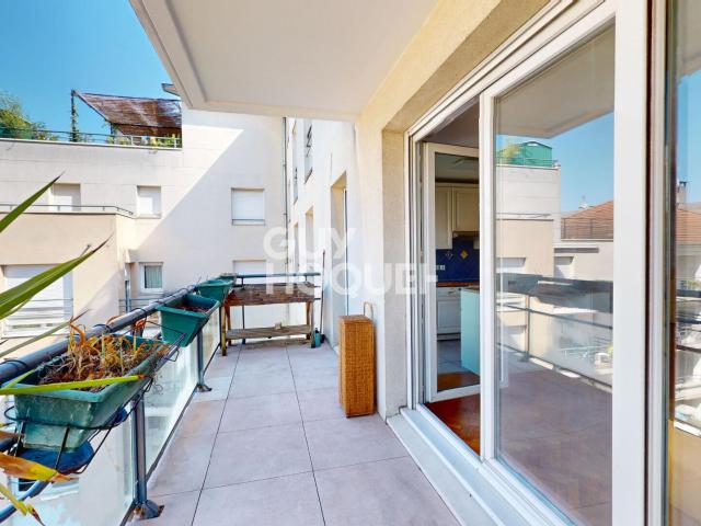 Appartement Les Lilas 3 pièce s 61.15 m2