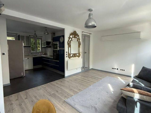 Appartement les lilas 3 pièce s 71.52 m2