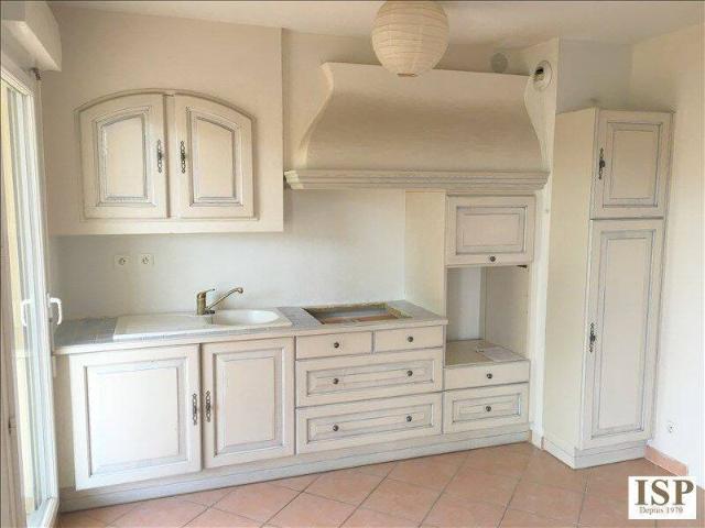 APPARTEMENT LES MILLES 2 pièce s 50.38 m2