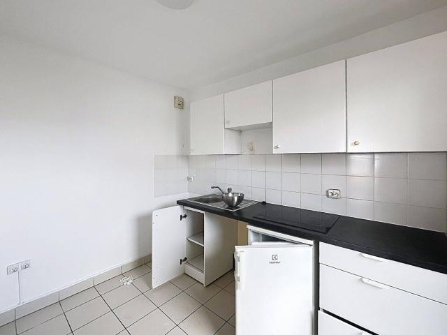 Appartement Levallois Perret STUDIO NON MEUBLE 34.65 m2