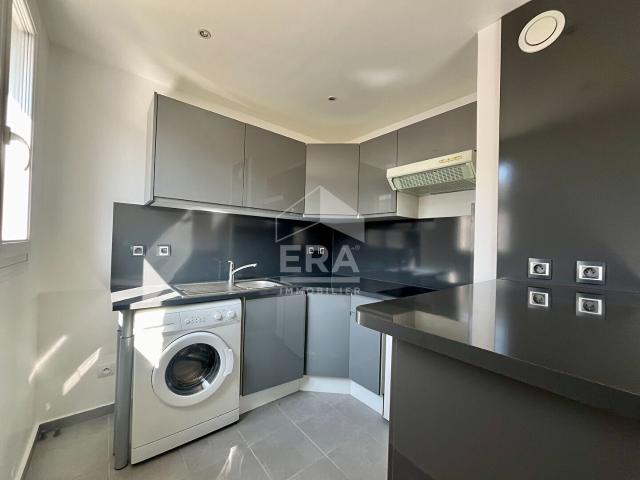 Appartement Levallois Perret 1 pièce s 29.36 m2
