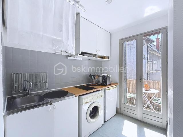 APPARTEMENT + LOCAL COMMERCIAL + GARAGE