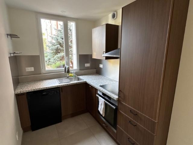 APPARTEMENT Location MONTELIMAR 26200
