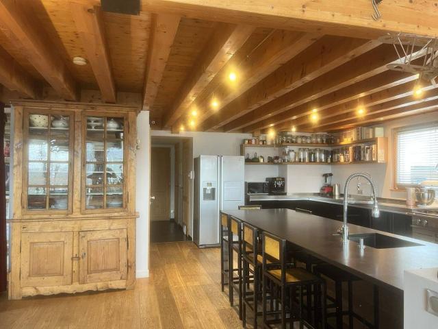 Appartement Loft 5 pièces 170m² Villy le Pelloux – Jardin 2 000 m², double garage