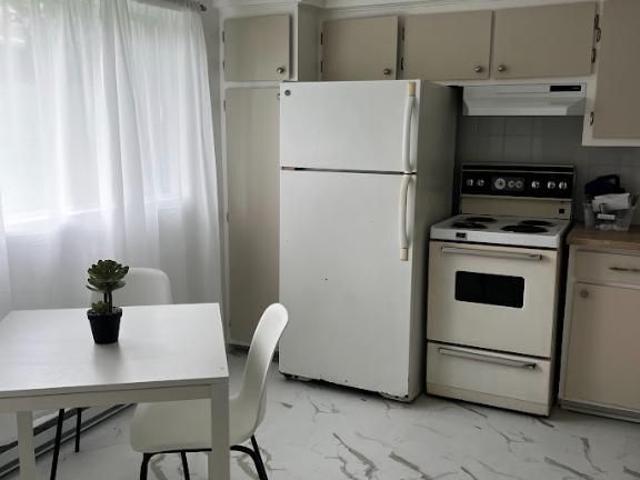 APPARTEMENT/ LOGEMENT À LOUER 2½ ST JÉROME