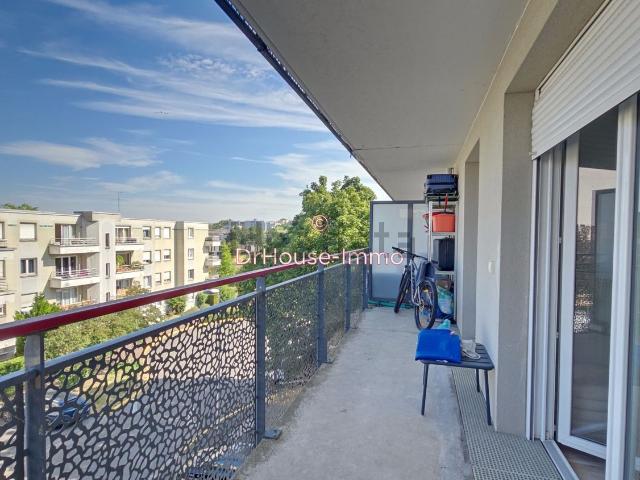 Appartement, Courbevoie