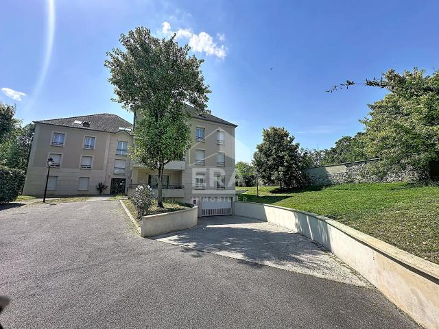 Appartement Louvres 3 pièce s 76.32 m2