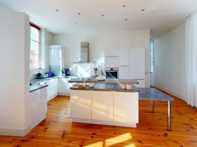 APPARTEMENT LUMINEUX 4 CHAMBRES