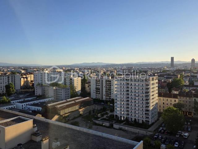 Appartement lumineux à Villeurbanne