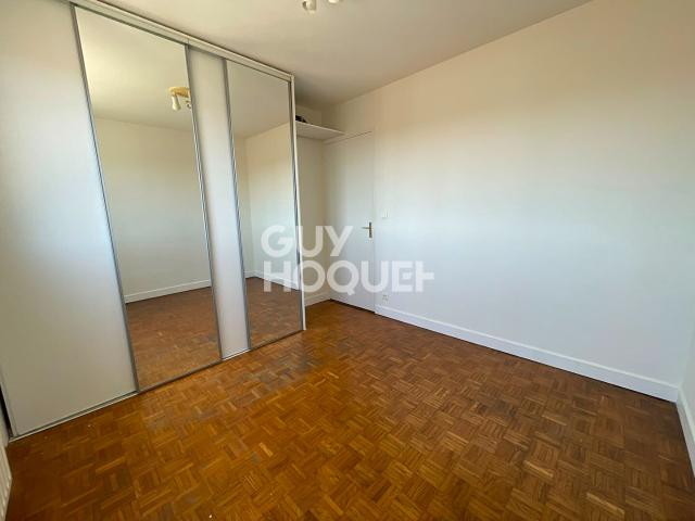 Appartement lumineux avec balcon et parking
