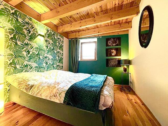 Appartement lumineux de 4 pièces à Marvejols, avec ascenseur