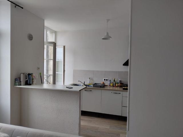 Appartement lumineux de 4 pièces à louer à Blaye
