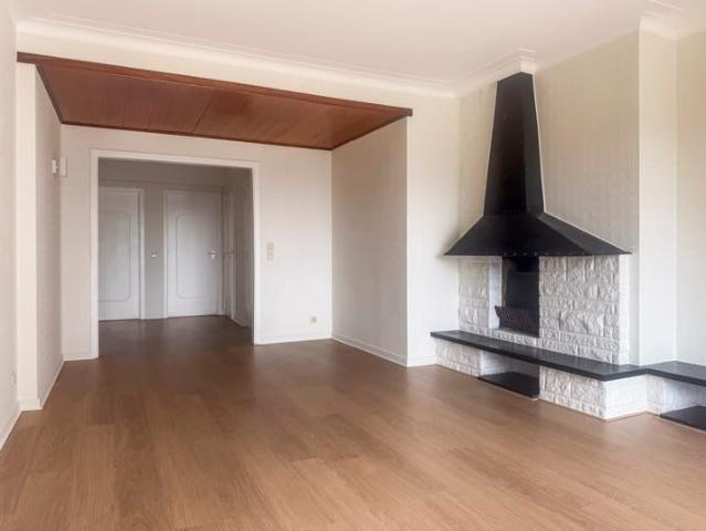Appartement lumineux de 105 m² avec deux terrasse à Jette