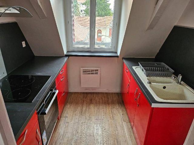 Appartement lumineux de 2 pièces à louer à Orthez