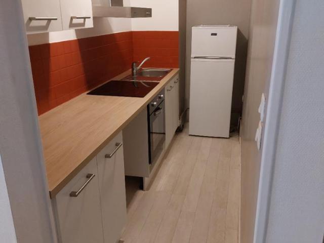 Appartement lumineux de 2 pièces à louer à Montmirail