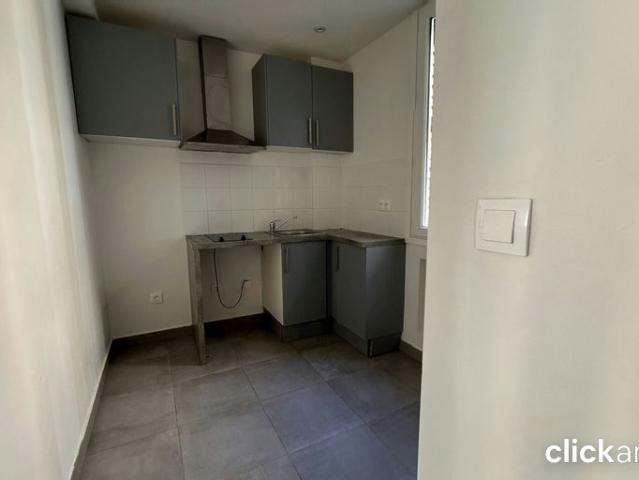 Appartement lumineux et idéalement situé – Un cadre de vie confortable au cœur d’un environnement recherché