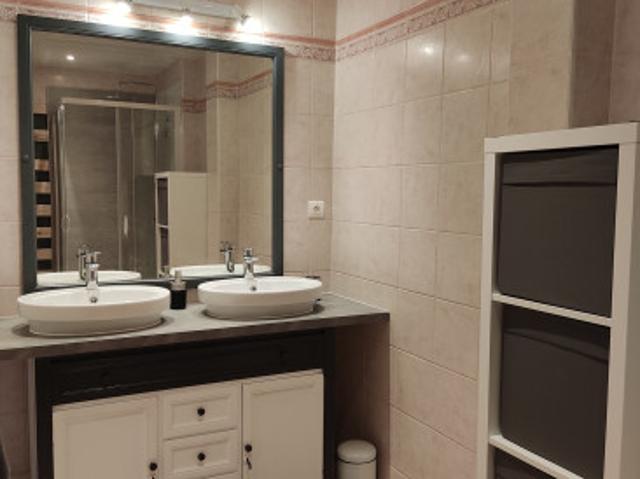 Appartement lumineux étudiants es 4 logements