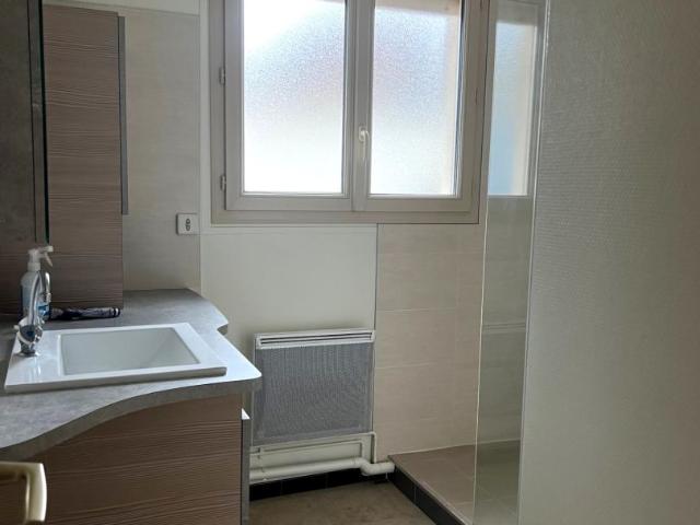 Appartement lumineux proches des commerces, Brou