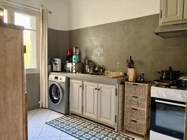 BEL APPARTEMENT LUMINEUX SARTENE
