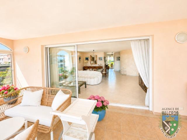 Appartement Luxe T4 Terrasses Double Garage Vue Mer A Carq. 124m² Carqueiranne