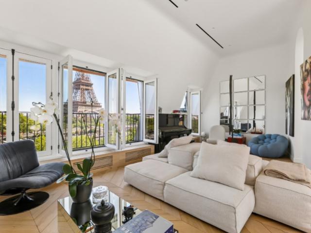Appartement Luxe Vue Tour Eiffel à Louer Paris 16