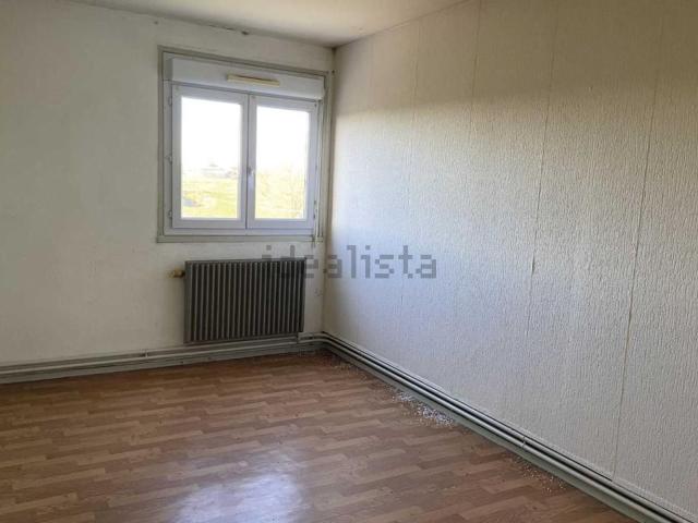 Appartement, Luzy
