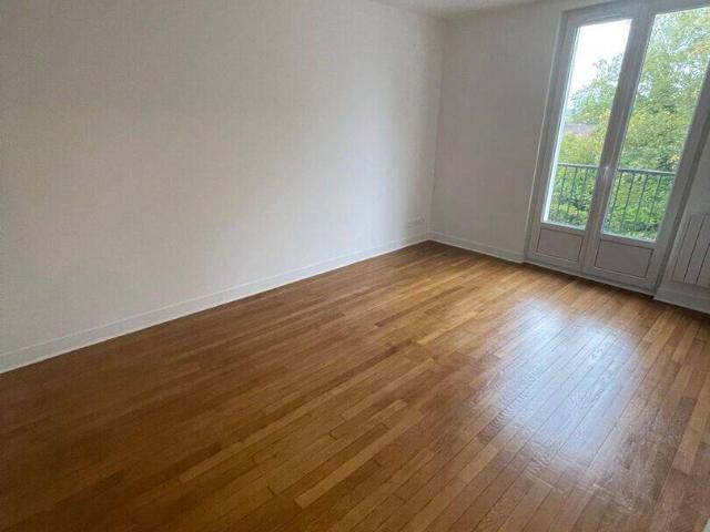 Appartement Luzarches 4 pièce s 86.27 m2