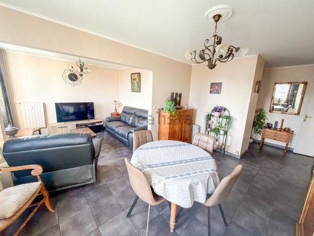 Appartement, Lys lez Lannoy