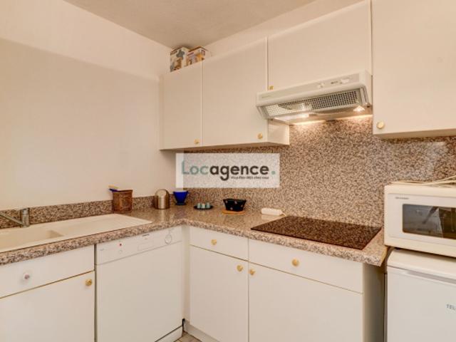 Appartement Mandelieu La Napoule 1 pièce s 38 m2 meublé. A