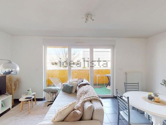 Appartement, Manom