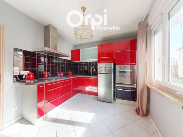 Appartement, Manom