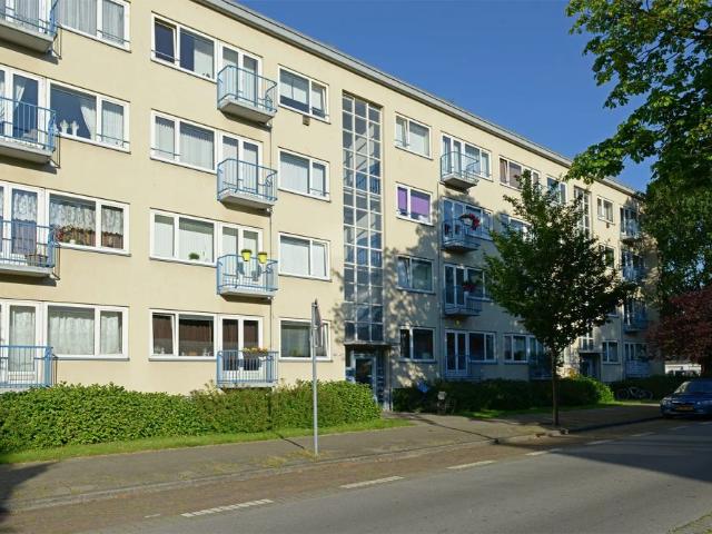 Appartement Maartensdijklaan 446, La Haye À Louer