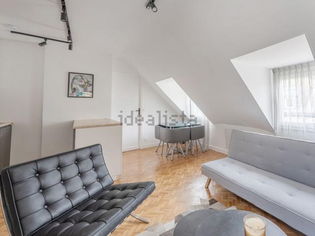 Appartement, Mairie, Paris
