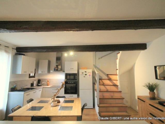 Appartement/ Maison T3 au centre ville de Loupian
