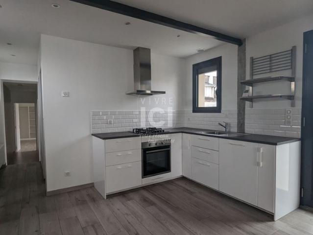 Appartement maison T3 Bourg de THOUARï¿½ SUR LOIRE