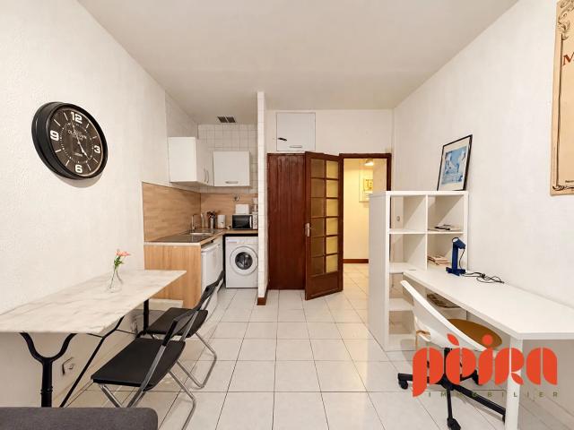 Appartement Marseille 1 pièce s 23.74 m2