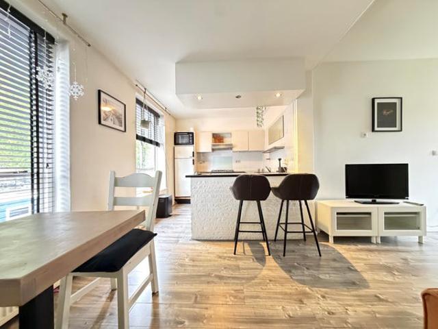 Appartement Mgr. Nolensplein, Breda À Louer