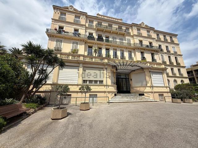 Appartement, Menton