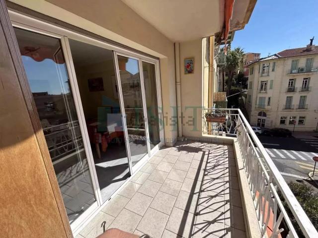 Appartement, Menton