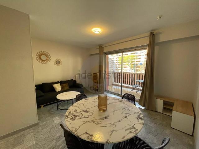 Appartement, Menton