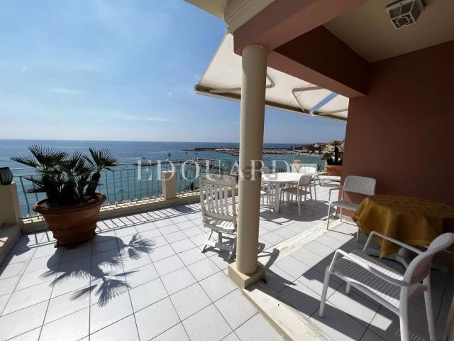 Appartement, Menton
