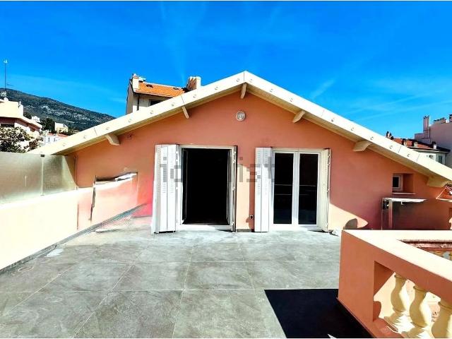 Appartement, Menton