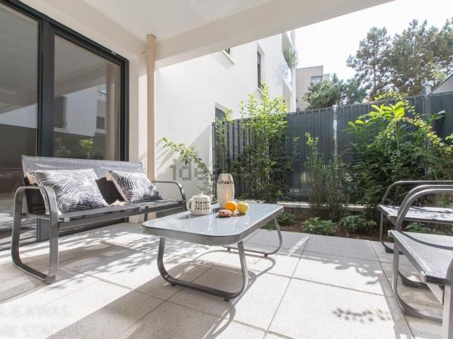 Appartement, Ménilles