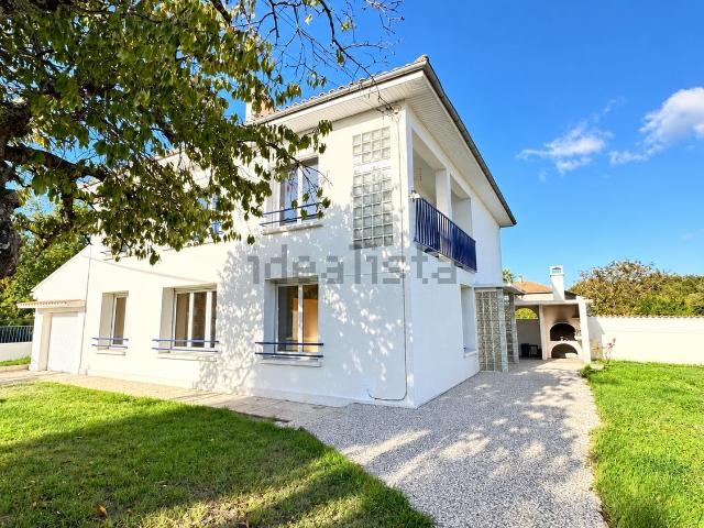 Appartement, Médis