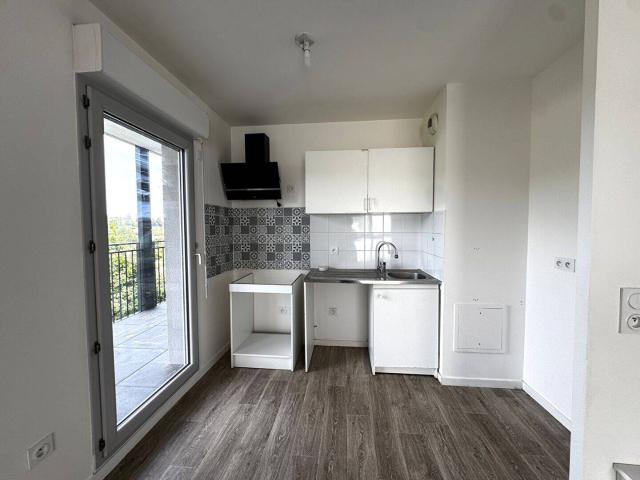 Appartement Melun 3 pièces 62 m2 + parking DISPONIBLE TOUT DE S