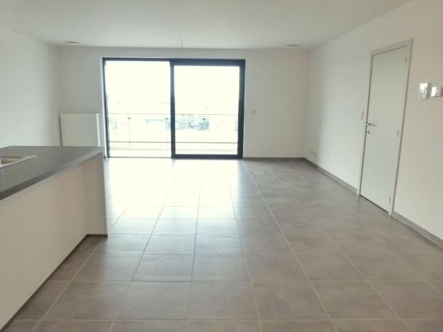 Appartement met 3 slpks, terras en staanplaats in Kermt