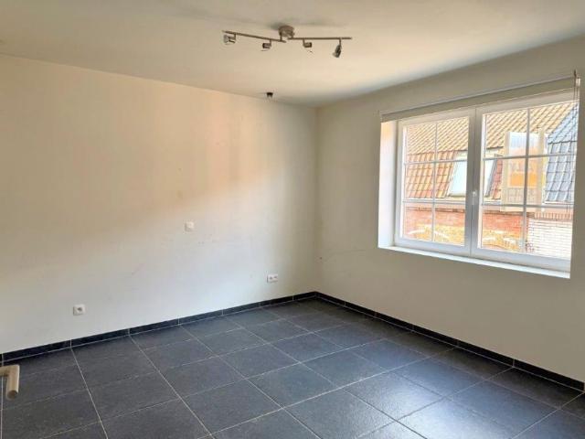 Appartement met 1 slaapkamer en balkon + autostaanplaats